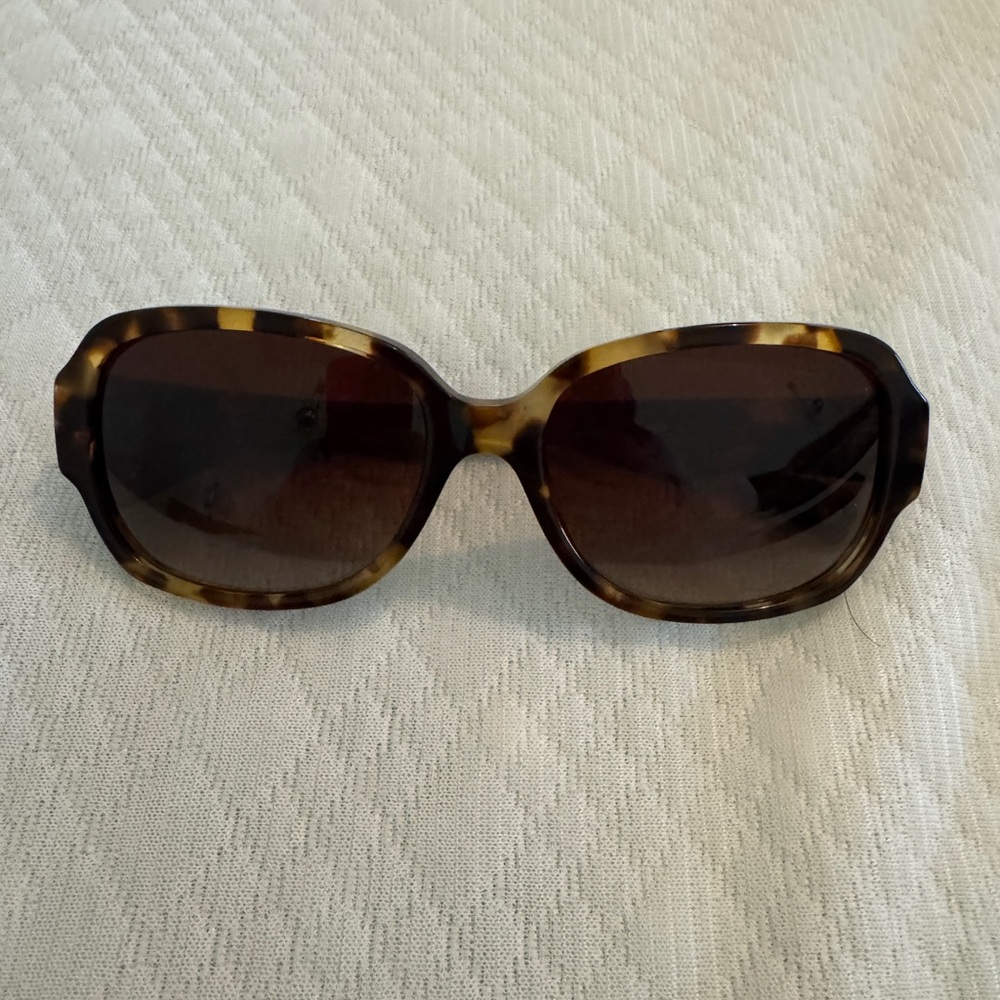 New Coach Tortoise Shell Sunglasses
